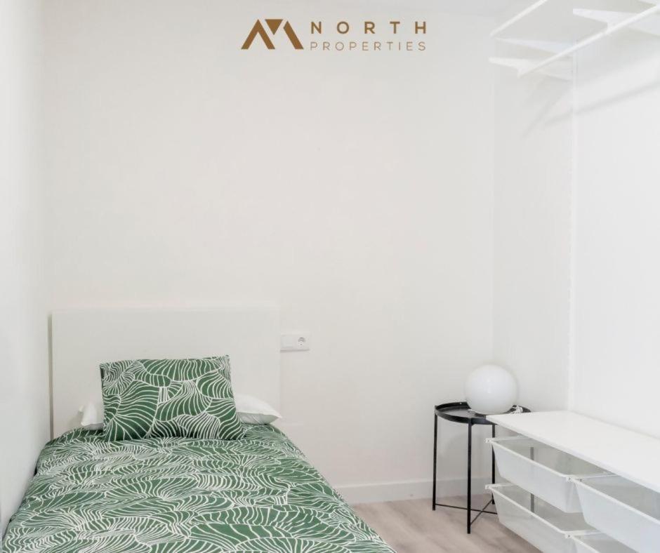 Apartamento Roncudo 3º Planta A Coruña Eksteriør billede
